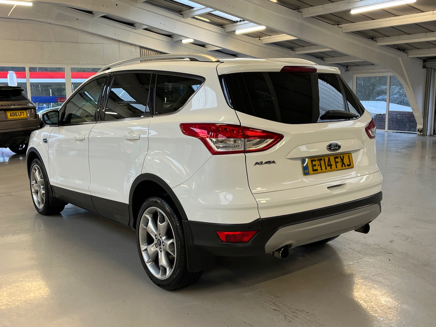 Used Ford Kuga 2014 for sale - 76916268: Photo 4