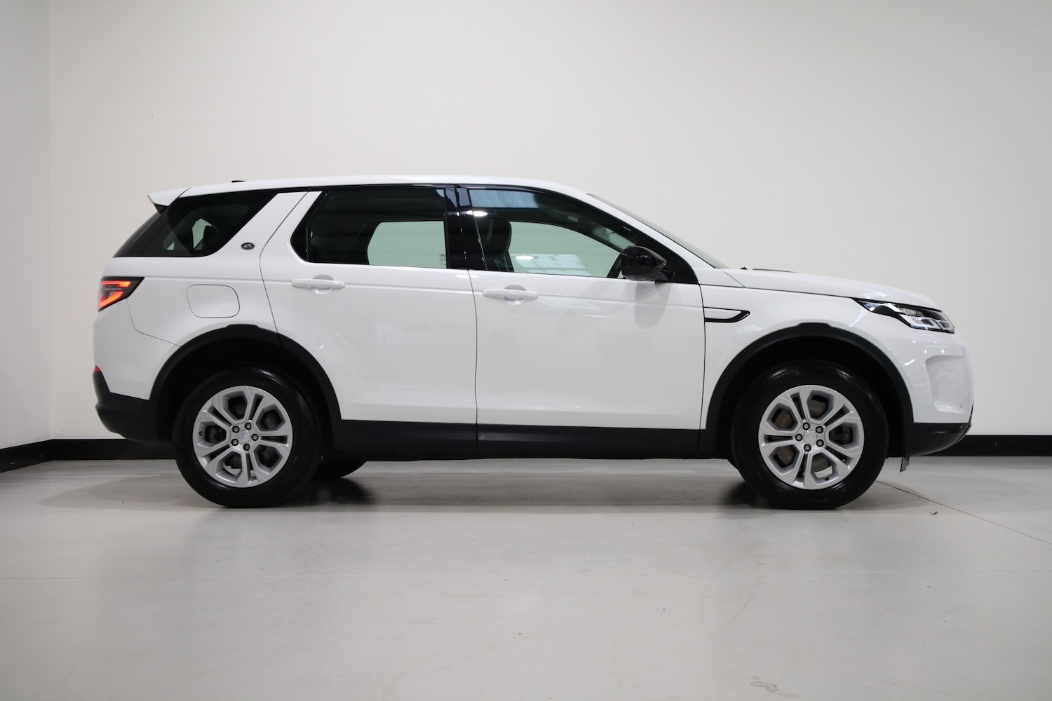 Used Land Rover Discovery Sport 2020 for sale - 76663350: Photo 15