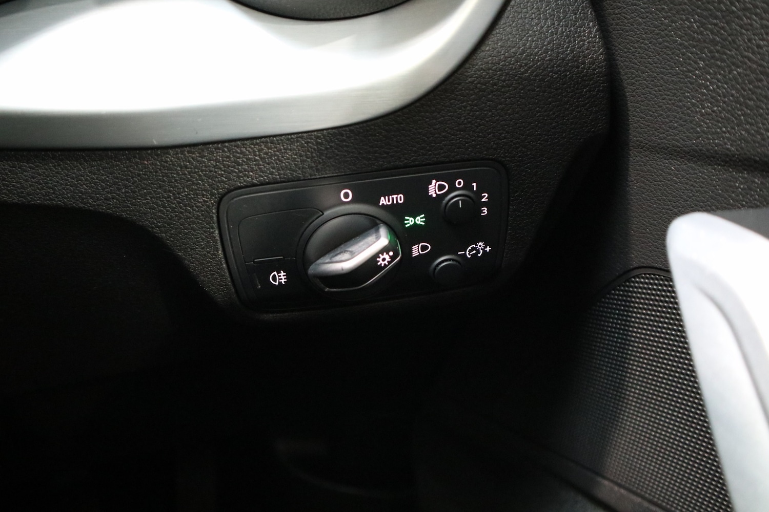 Used Audi Q2 2018 for sale - 76663344: Photo 25