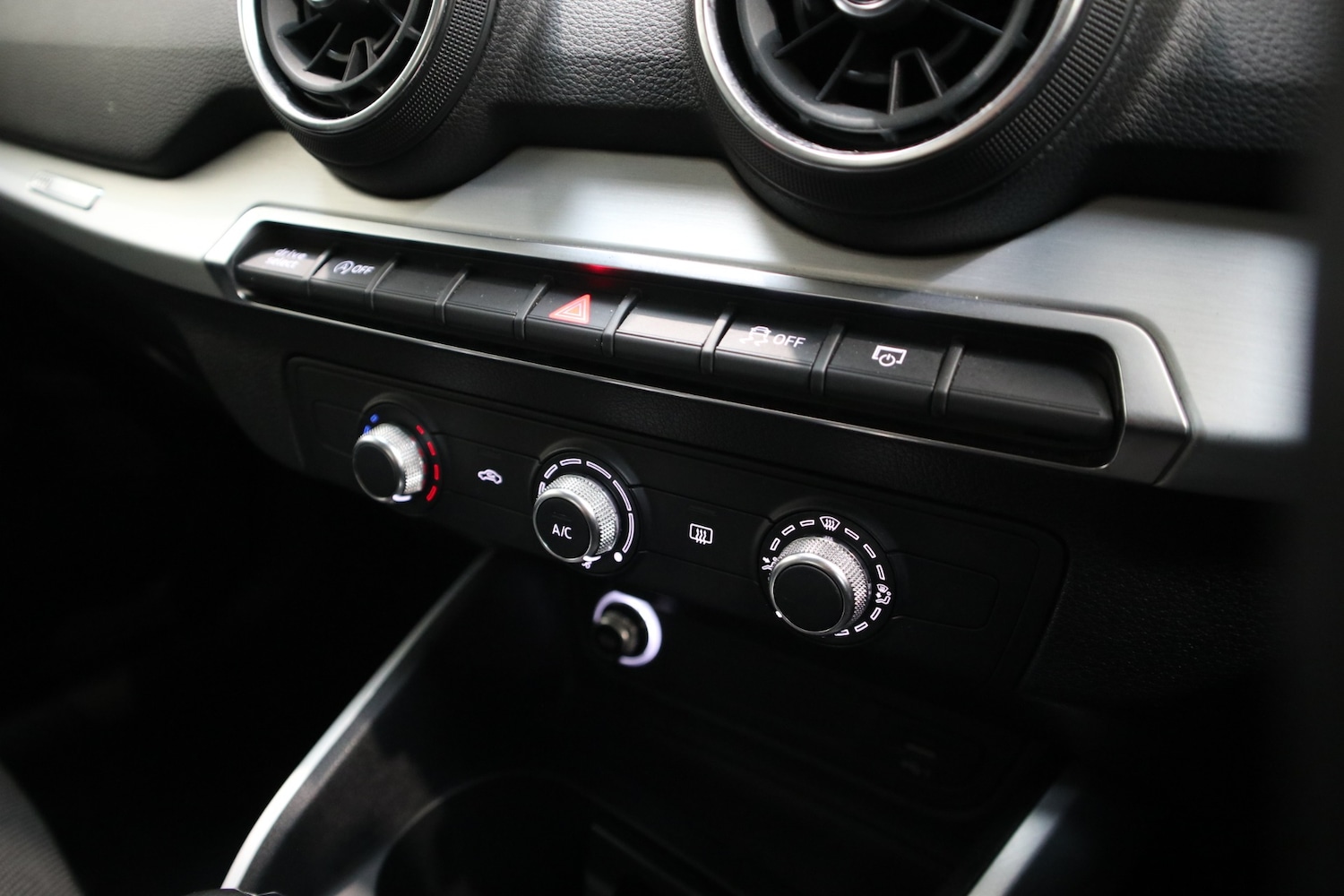 Used Audi Q2 2018 for sale - 76663344: Photo 28