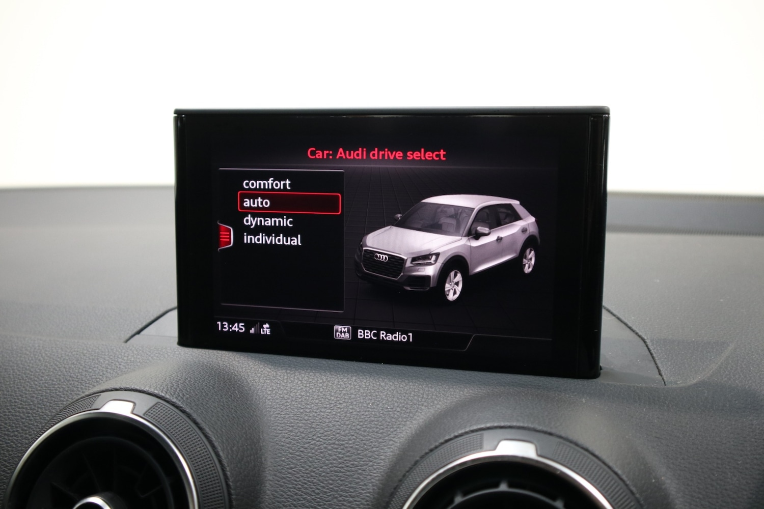 Used Audi Q2 2018 for sale - 76663344: Photo 30