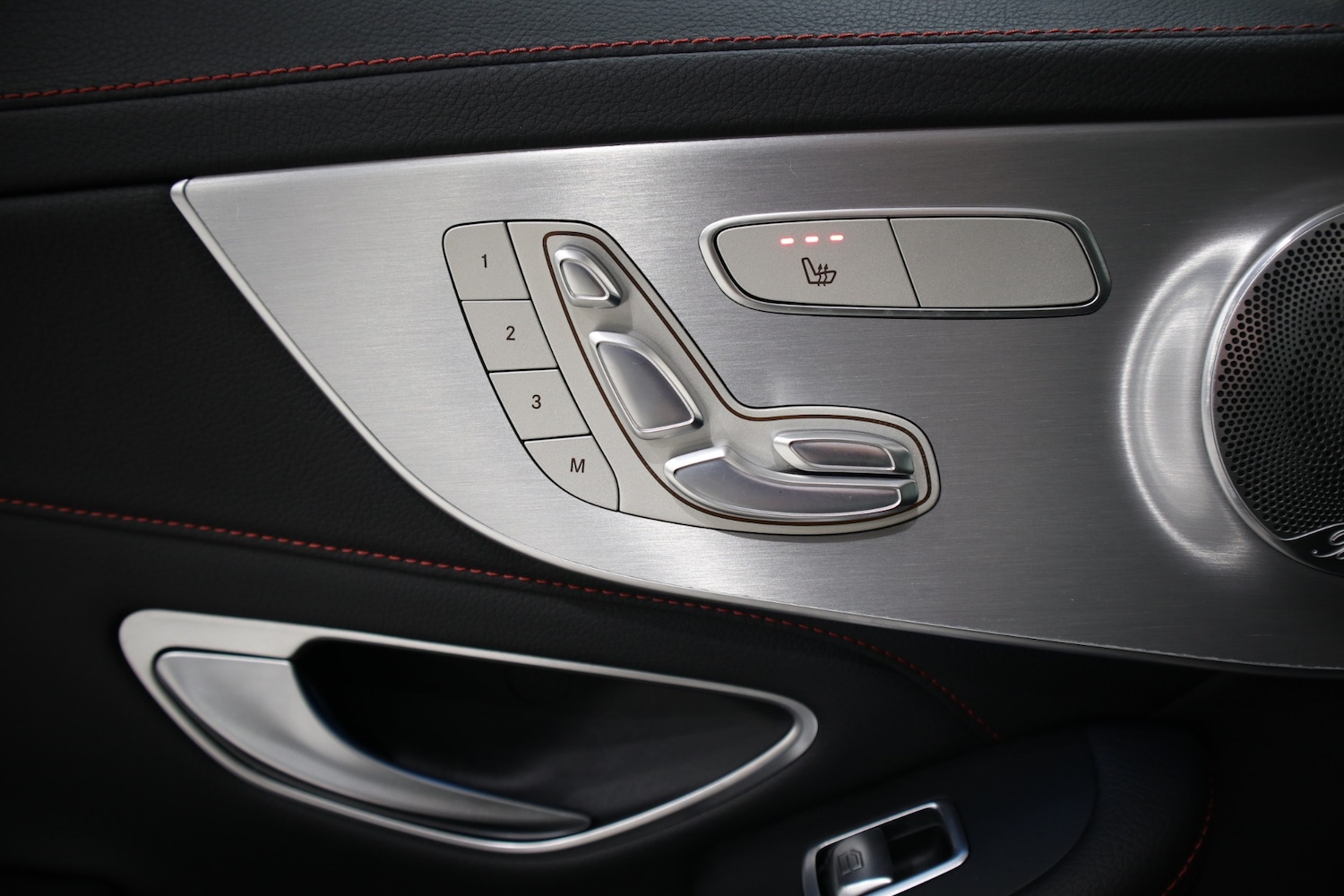 Used Mercedes-Benz C Class 2017 for sale - 76780427: Photo 14