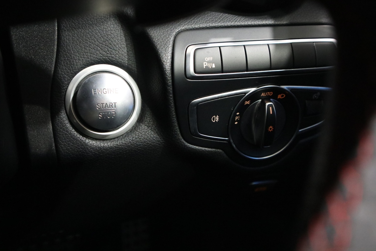 Used Mercedes-Benz C Class 2017 for sale - 76780427: Photo 36