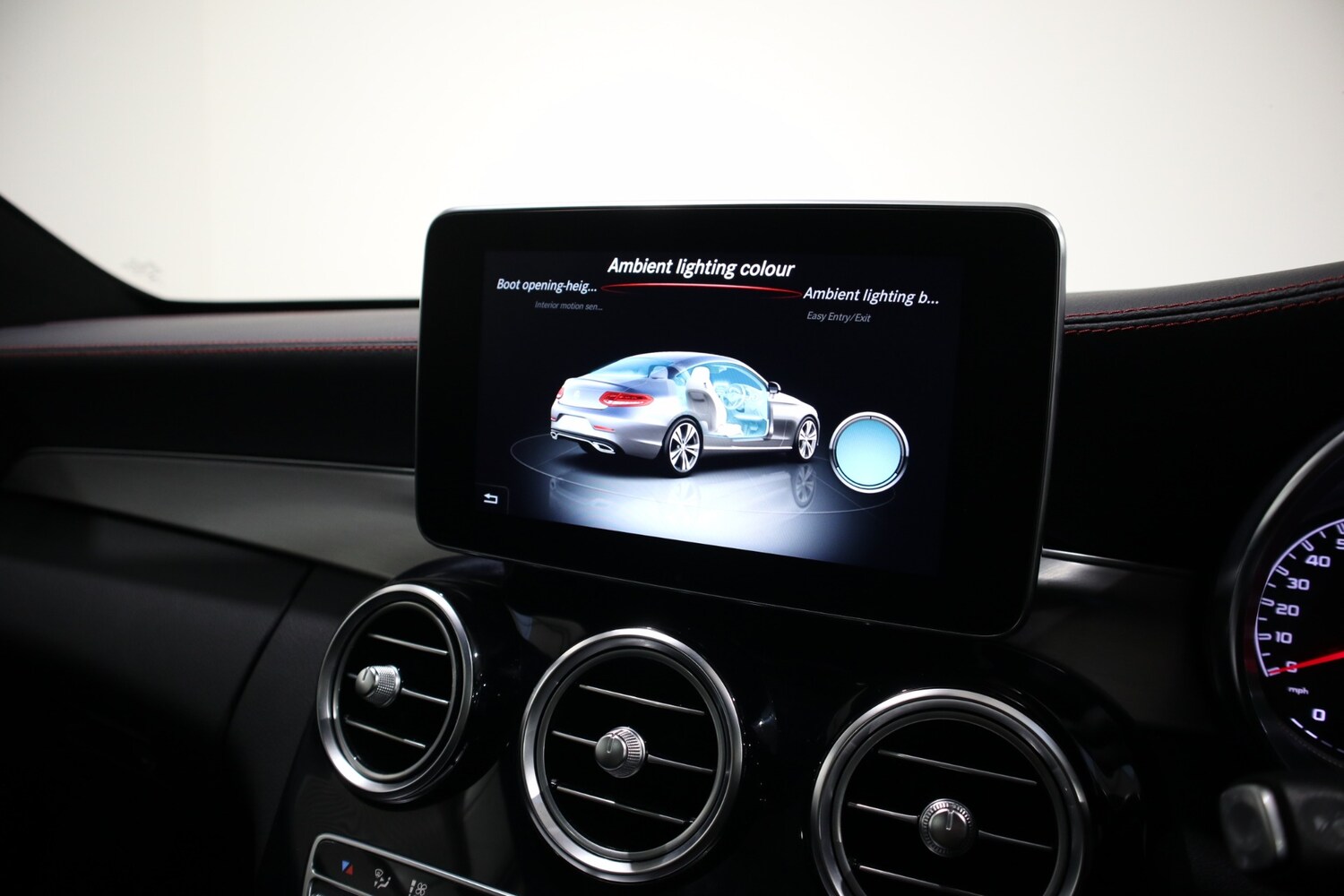 Used Mercedes-Benz C Class 2017 for sale - 76780427: Photo 40