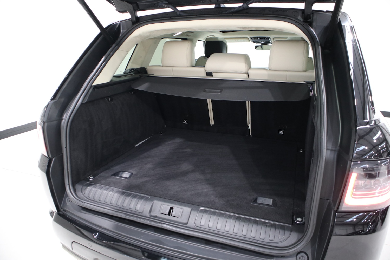 Used Land Rover Range Rover Sport 2019 for sale - 76778134: Photo 27