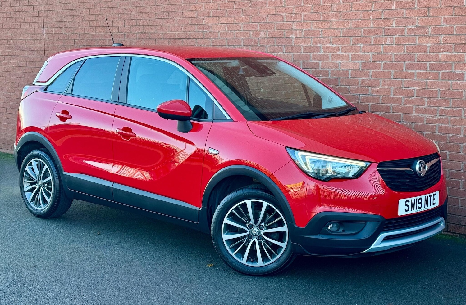 Used Vauxhall Crossland X 2019 for sale - 76801953: Photo 1