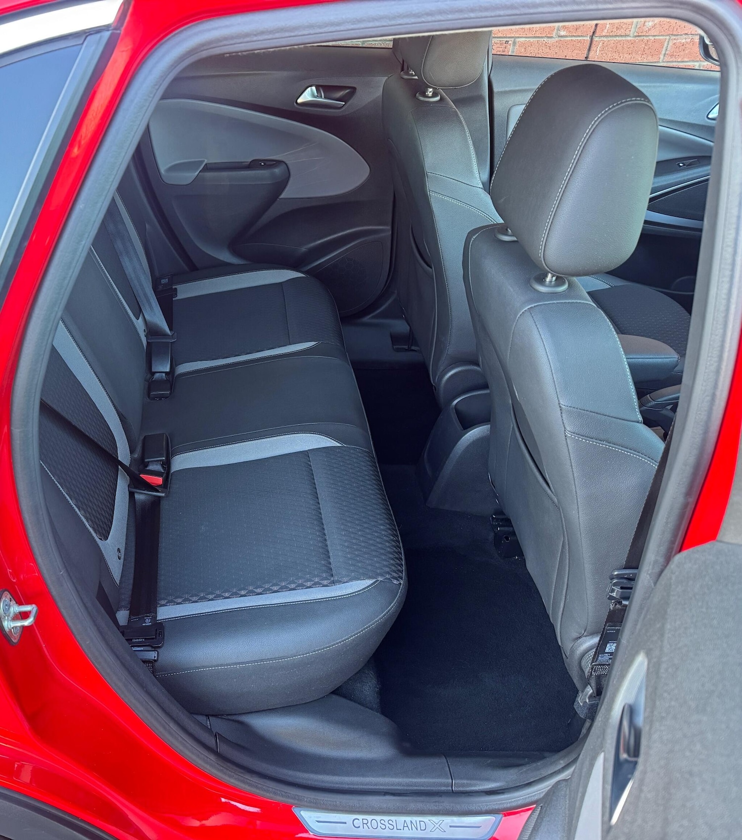 Used Vauxhall Crossland X 2019 for sale - 76801953: Photo 30