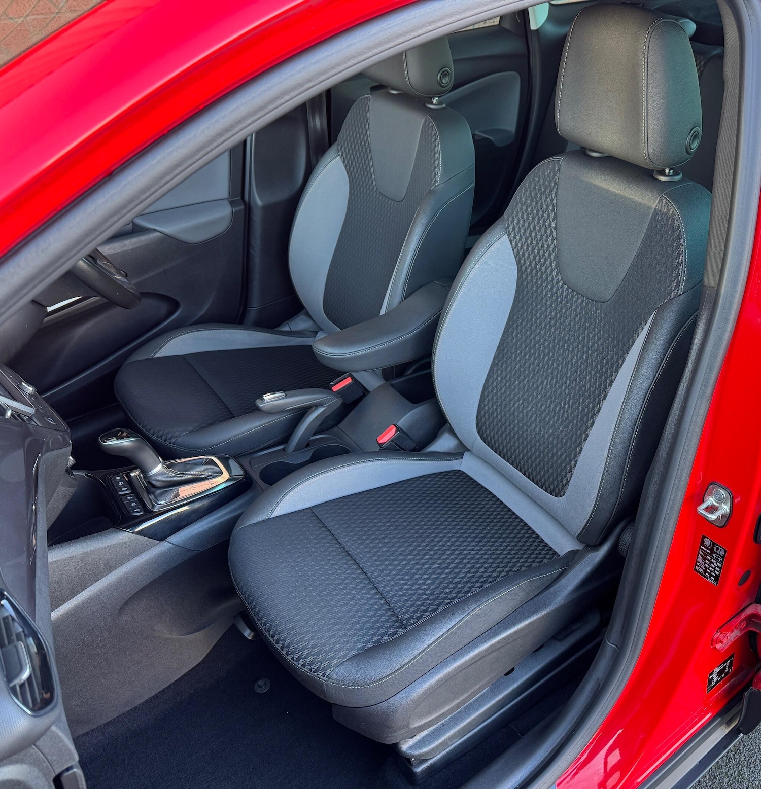 Used Vauxhall Crossland X 2019 for sale - 76801953: Photo 32