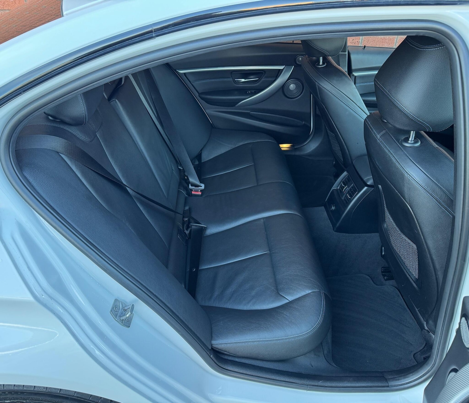 Used BMW 3 Series 2018 for sale - 76689783: Photo 32