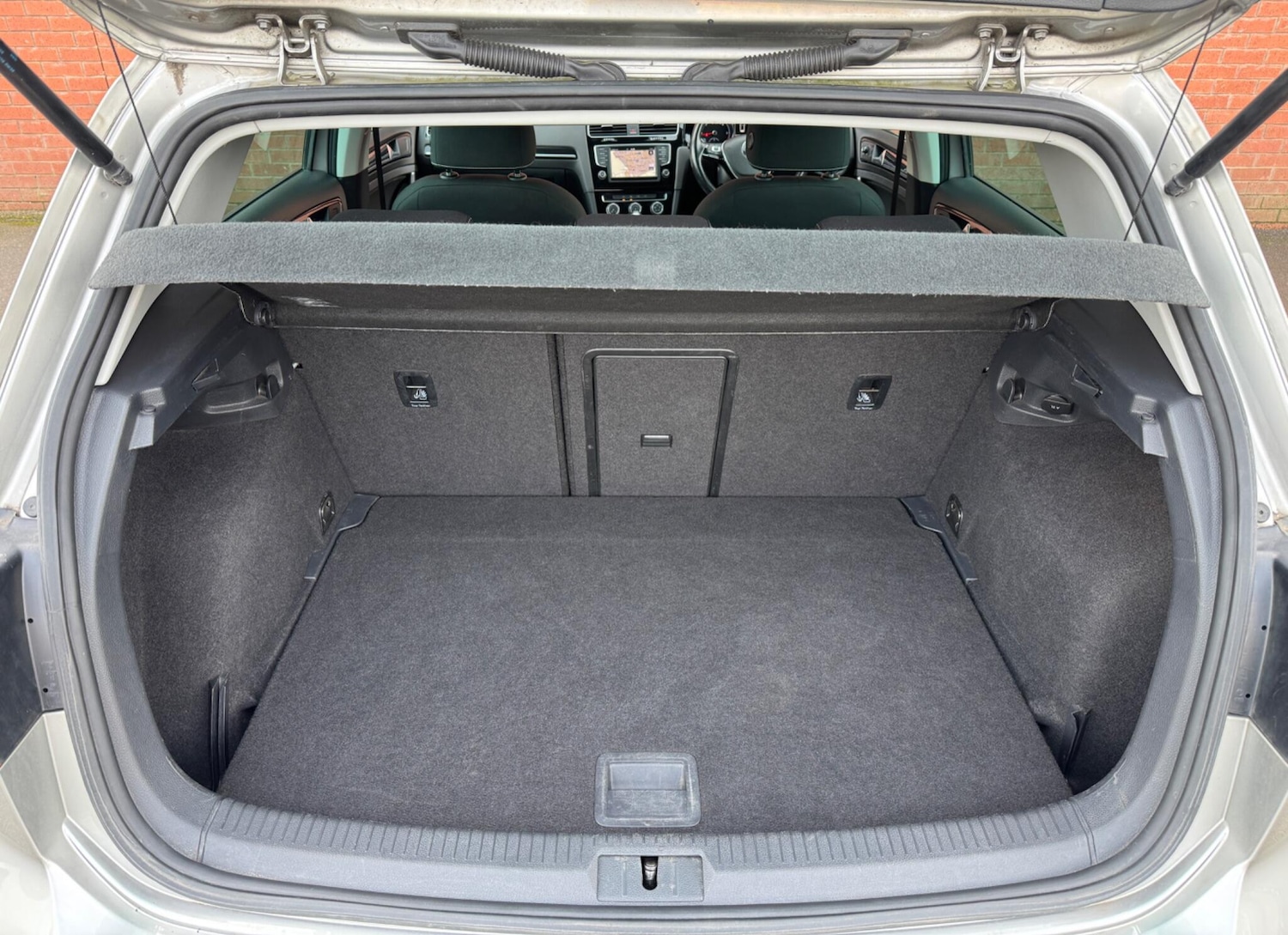 Used Volkswagen Golf 2016 for sale - 77993691: Photo 11