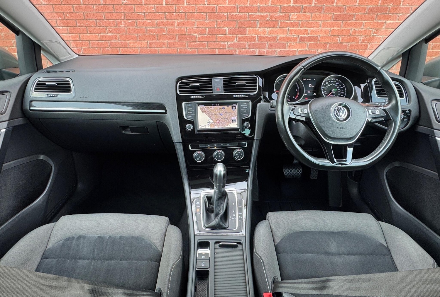 Used Volkswagen Golf 2016 for sale - 77993691: Photo 16