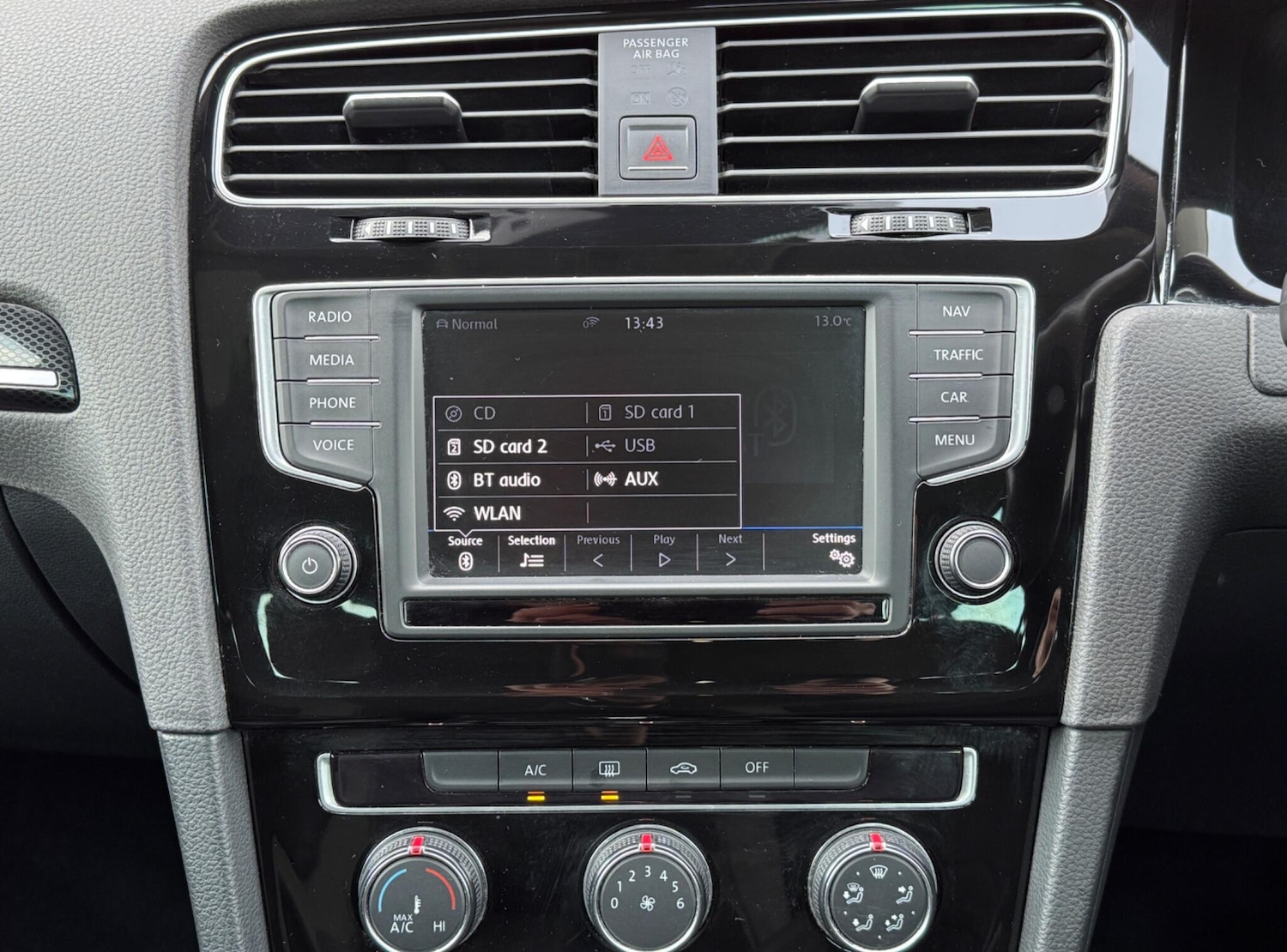 Used Volkswagen Golf 2016 for sale - 77993691: Photo 20