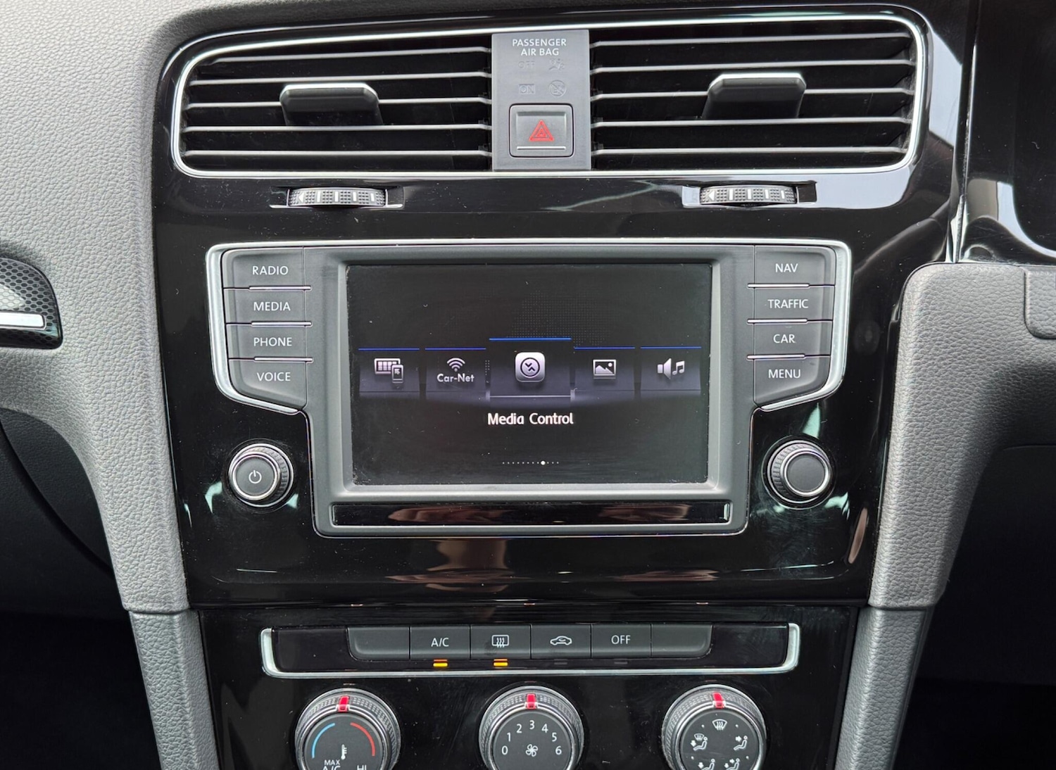 Used Volkswagen Golf 2016 for sale - 77993691: Photo 24