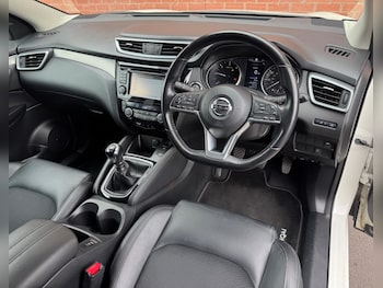 Used Nissan Qashqai 2018 for sale - 79465372: Photo