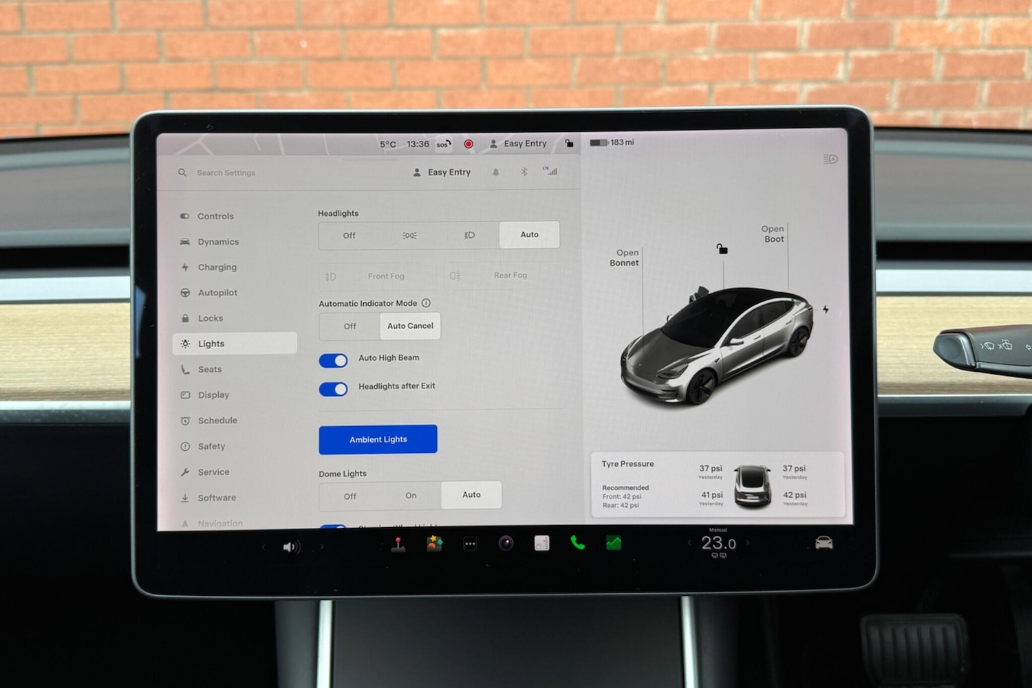Used Tesla Model 3 2019 for sale - 77377618: Photo 24