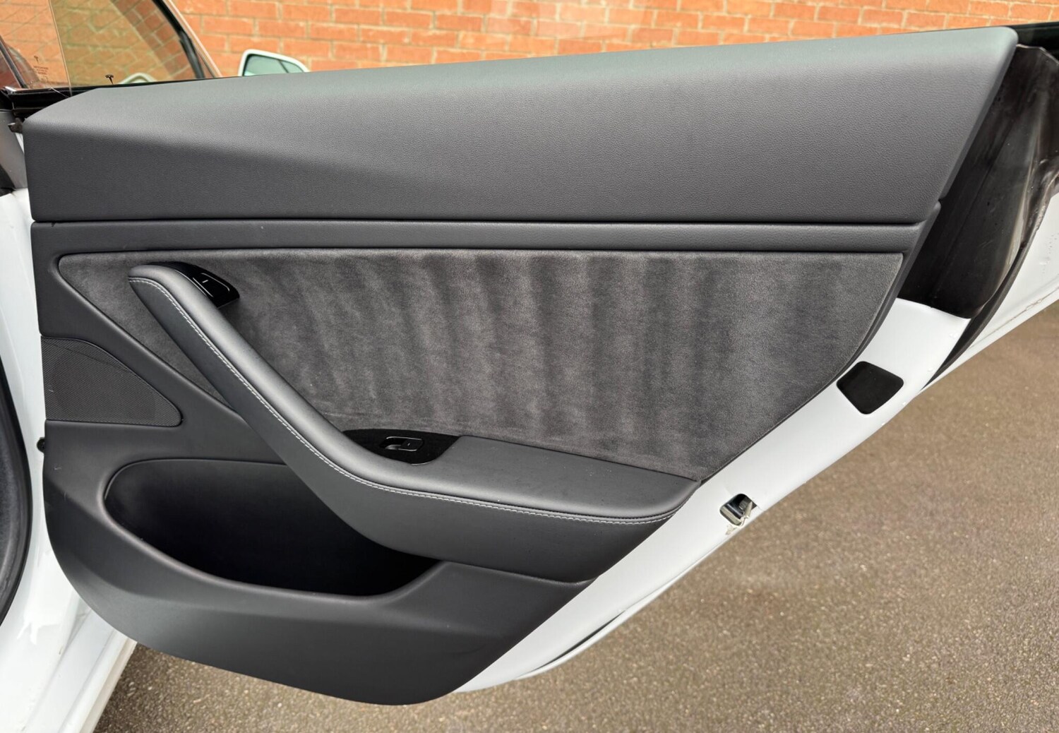 Used Tesla Model 3 2019 for sale - 77377618: Photo 42