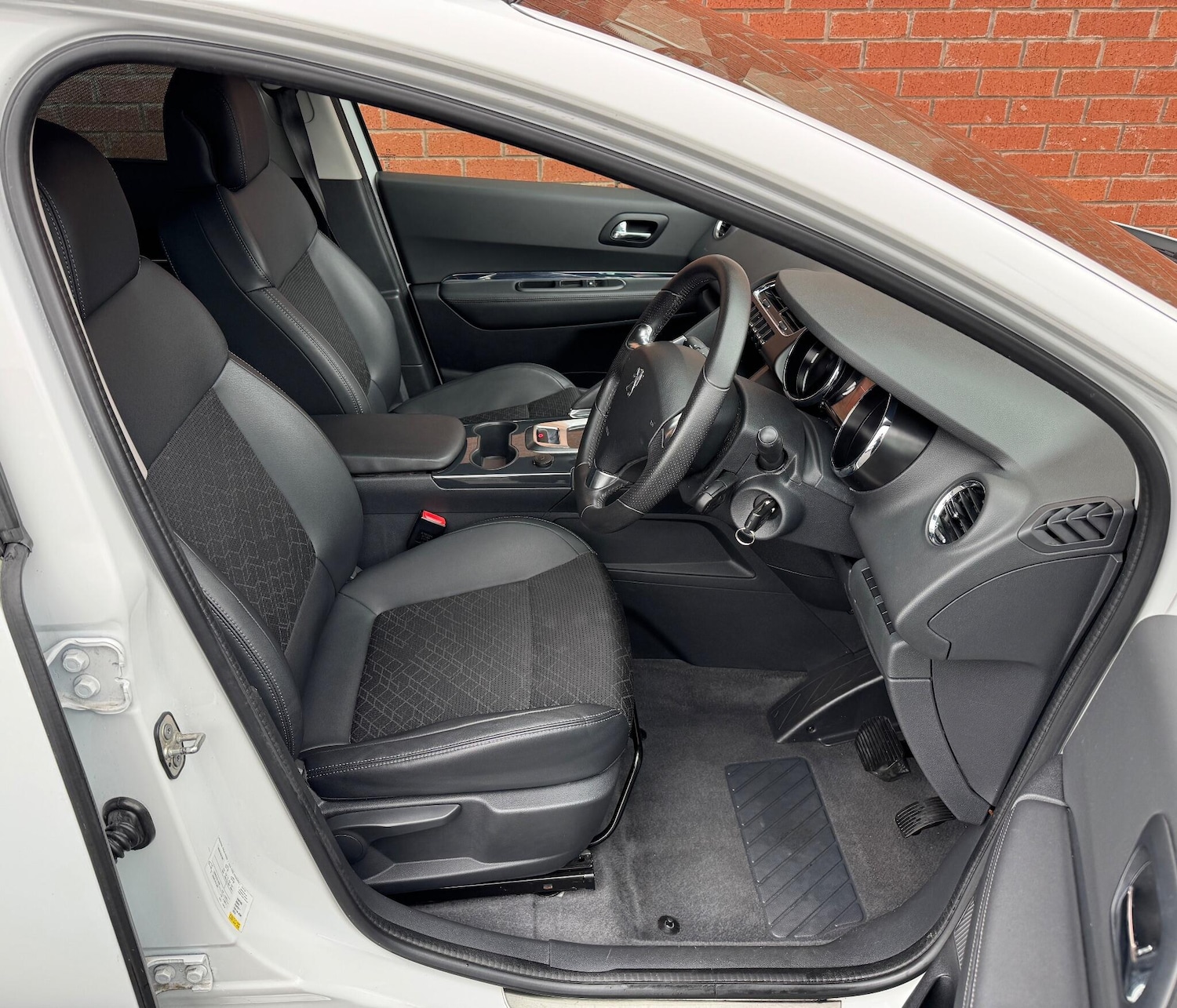 Used Peugeot 3008 2016 for sale - 76612876: Photo 17