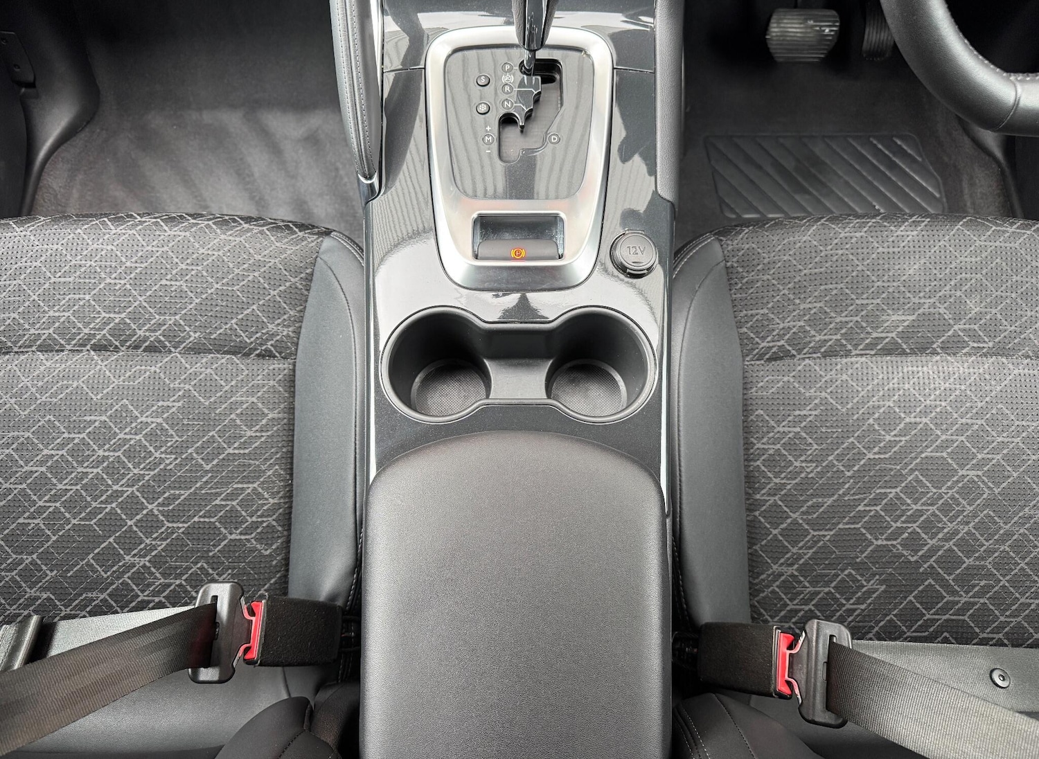 Used Peugeot 3008 2016 for sale - 76612876: Photo 26