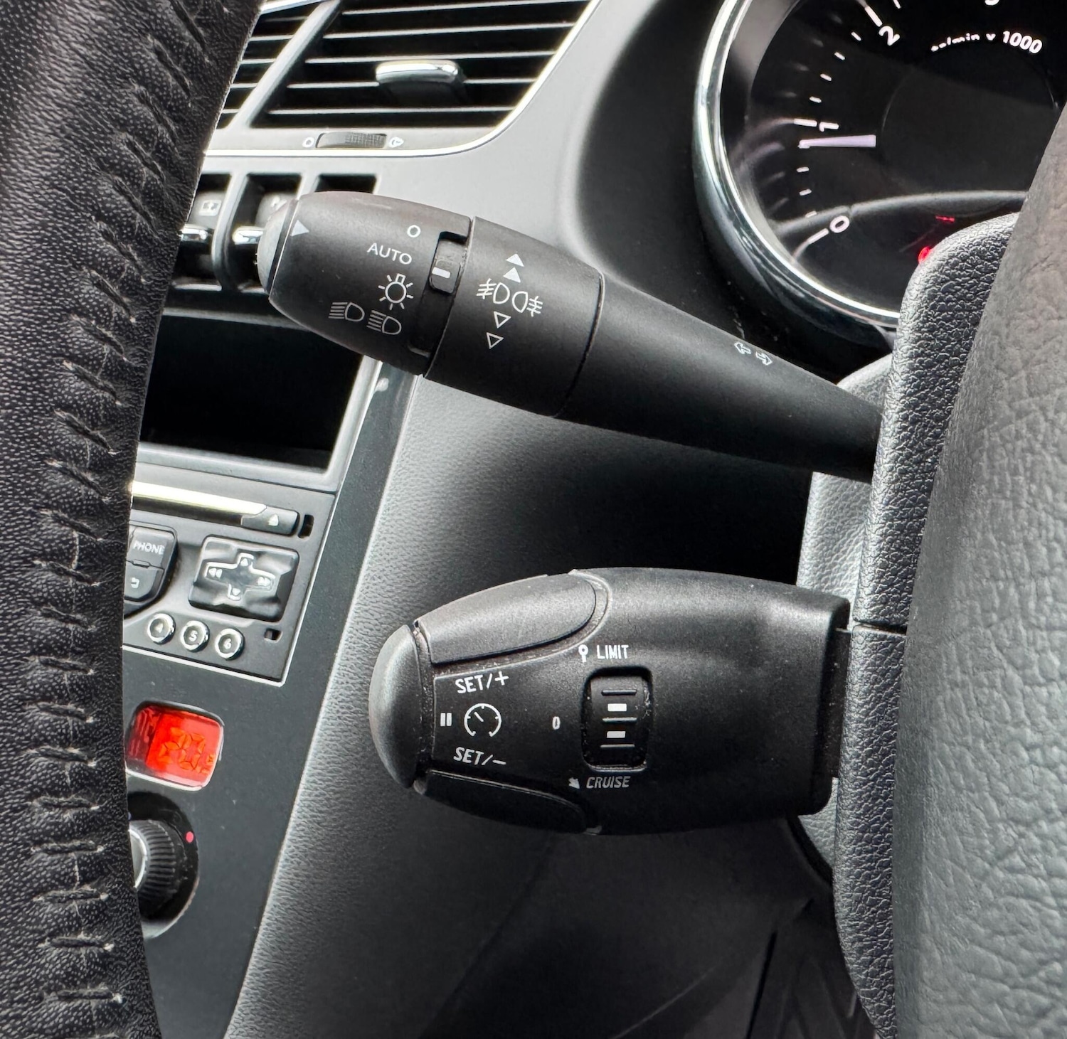 Used Peugeot 3008 2016 for sale - 76612876: Photo 28