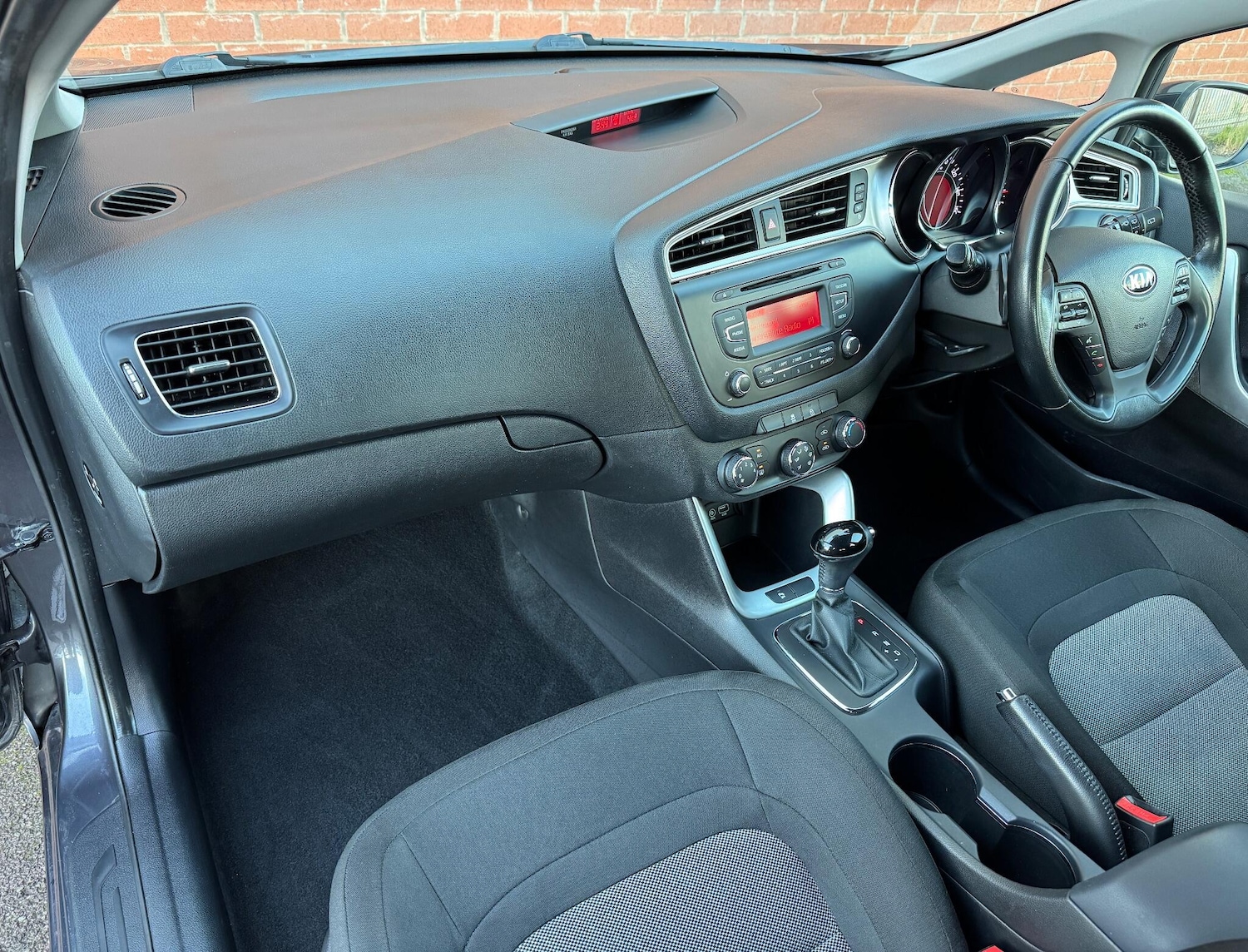 Used Kia Ceed 2016 for sale - 77267901: Photo 37