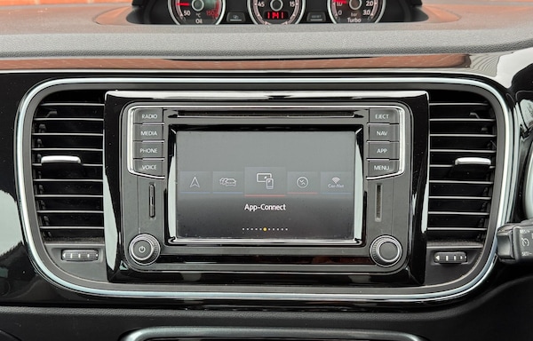 Used Volkswagen Beetle 2018 for sale - 76284207: Photo 21