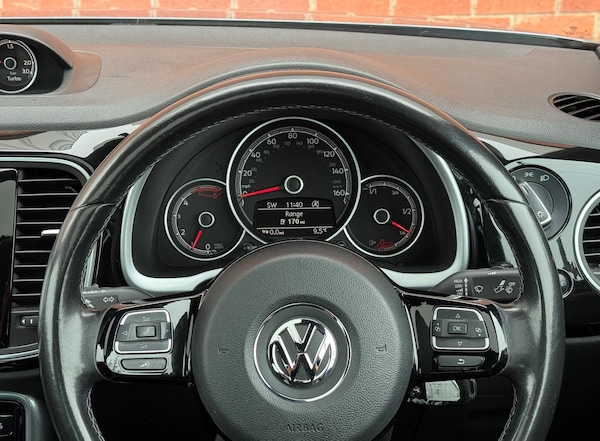 Used Volkswagen Beetle 2018 for sale - 76284207: Photo 28