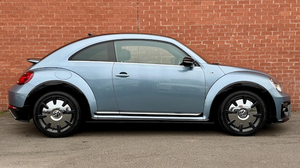 Used Volkswagen Beetle 2018 for sale - 76284207: Photo 3