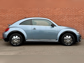 Used Volkswagen Beetle 2018 for sale - 76284207: Photo 3