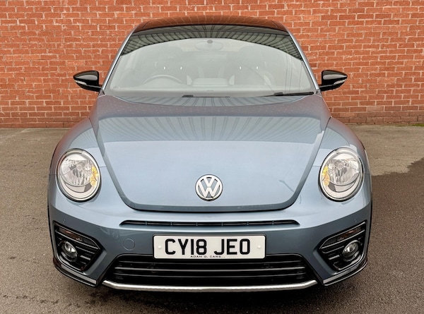 Used Volkswagen Beetle 2018 for sale - 76284207: Photo 6