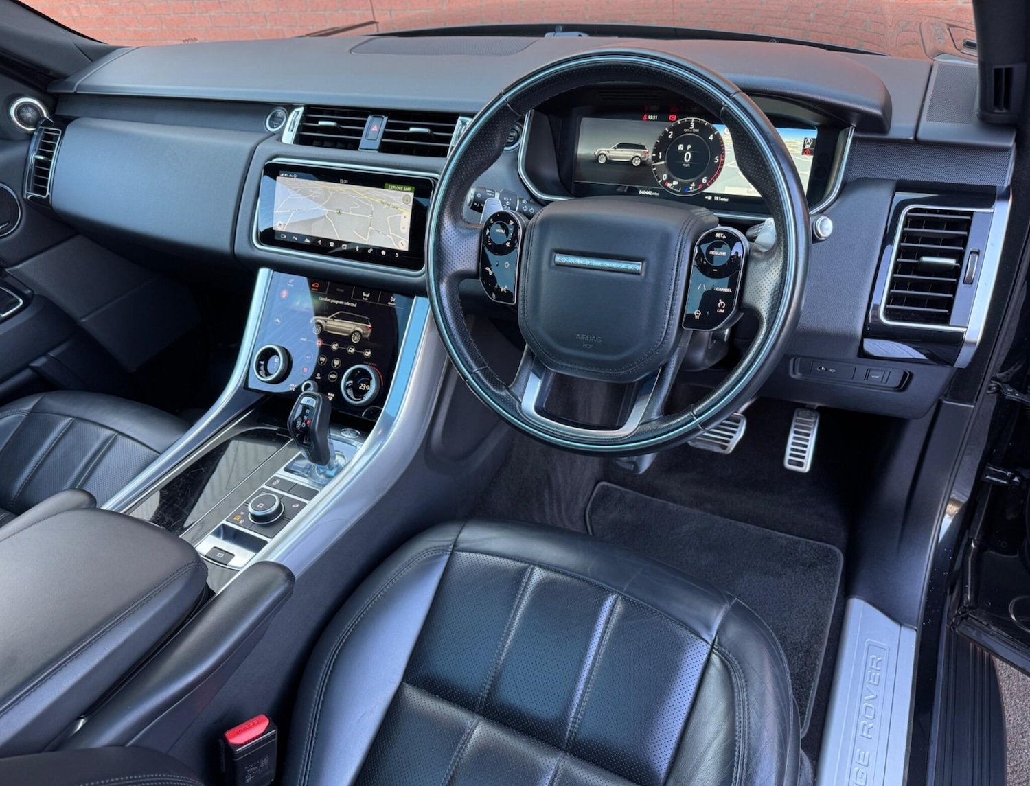 Used Land Rover Range Rover Sport 2022 for sale - 77425605: Photo 2