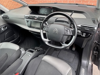Used Citroen Grand C4 Picasso 2018 for sale - 79093561: Photo