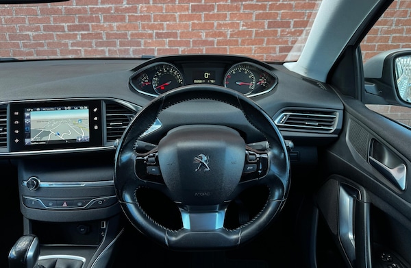 Used Peugeot 308 2016 for sale - 76189994: Photo 24