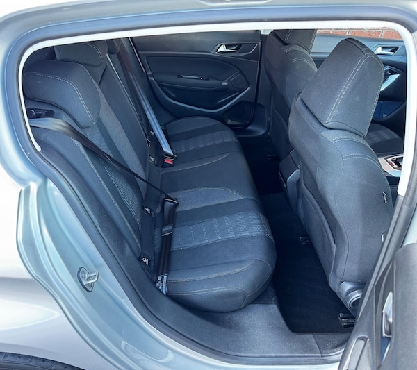 Used Peugeot 308 2016 for sale - 76189994: Photo 30
