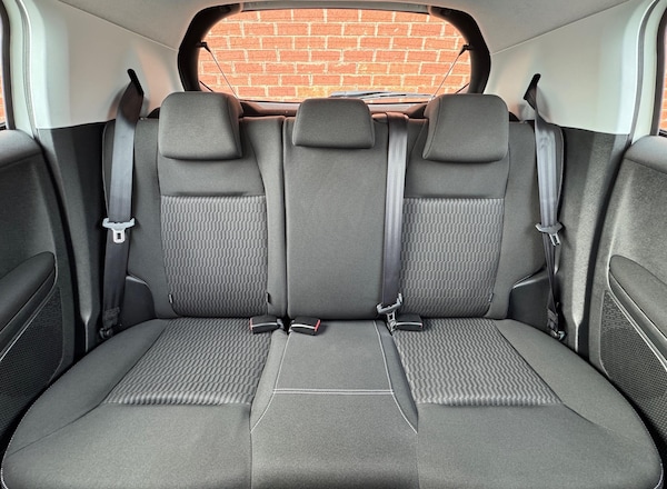 Used Peugeot 208 2017 for sale - 76306736: Photo 35
