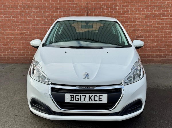 Used Peugeot 208 2017 for sale - 76306736: Photo 5