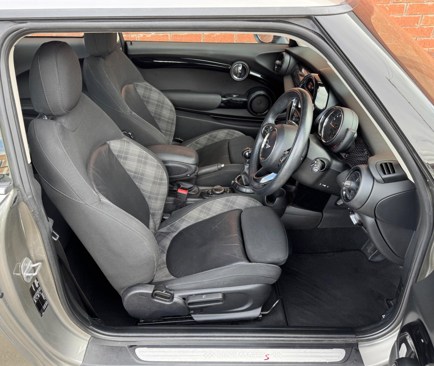 Used MINI Hatch 2017 for sale - 78047615: Photo 15