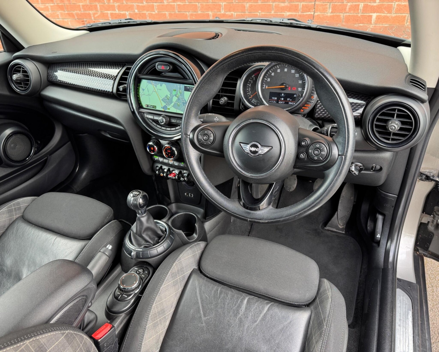 Used MINI Hatch 2017 for sale - 78047615: Photo 2