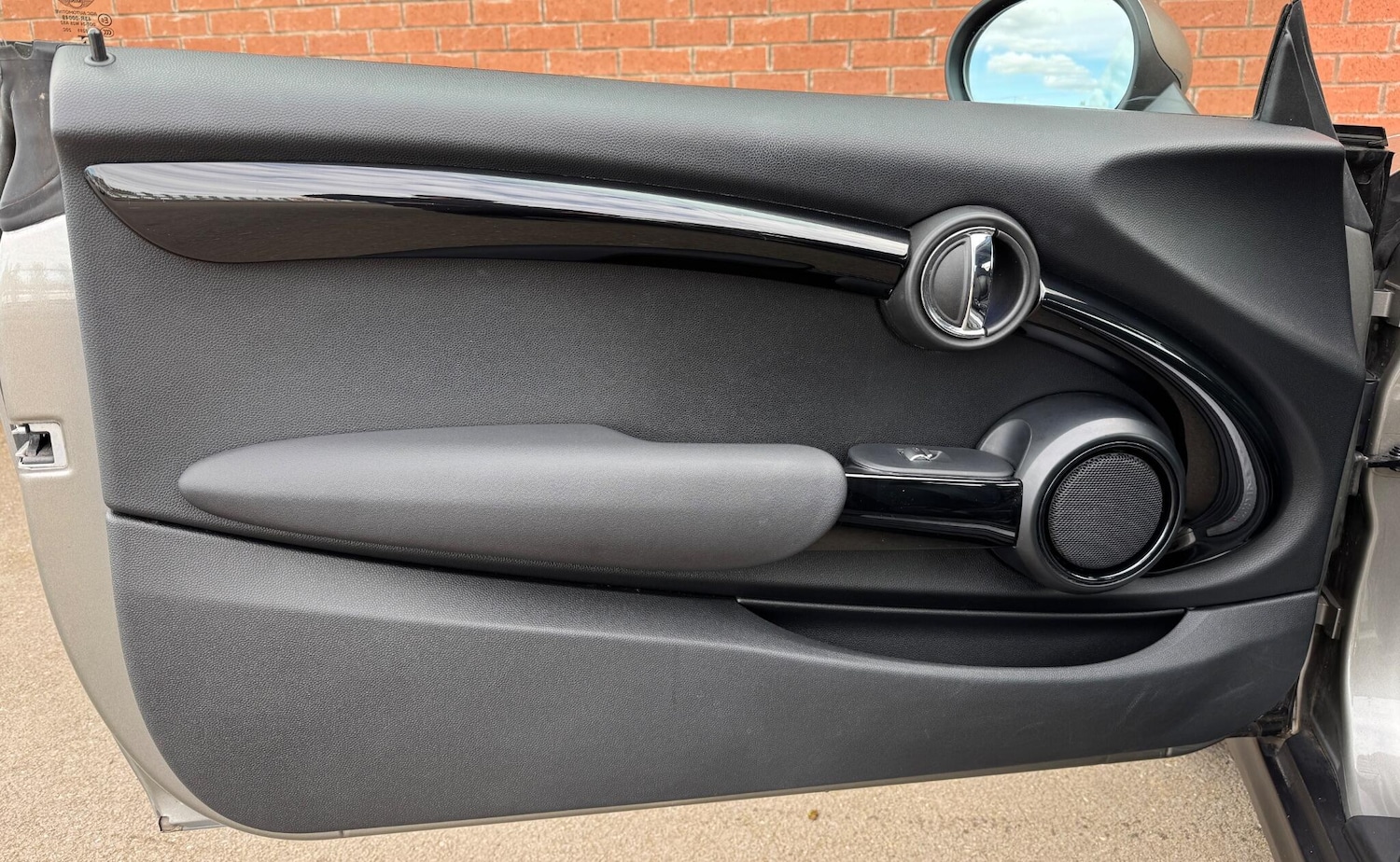 Used MINI Hatch 2017 for sale - 78047615: Photo 34