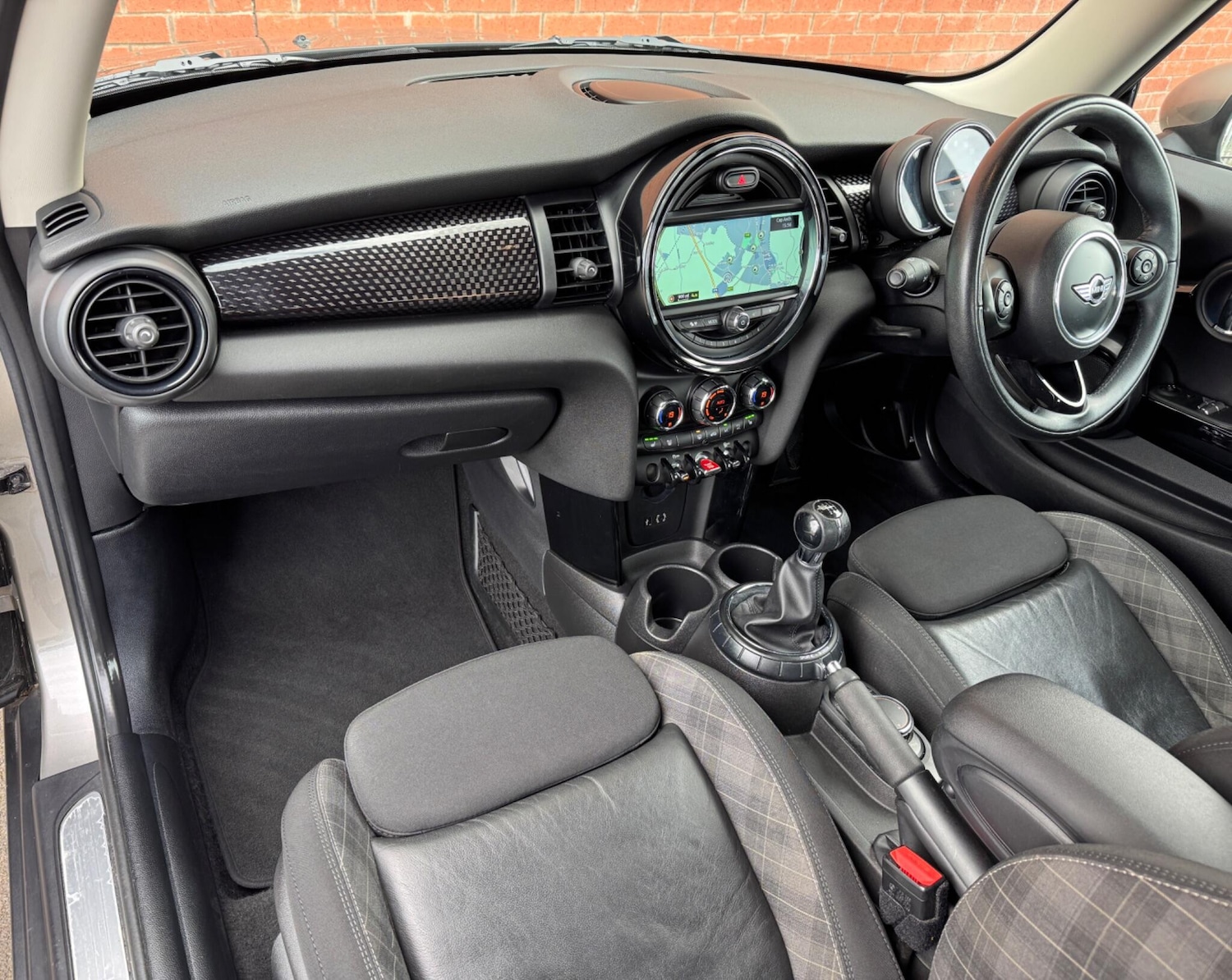 Used MINI Hatch 2017 for sale - 78047615: Photo 37