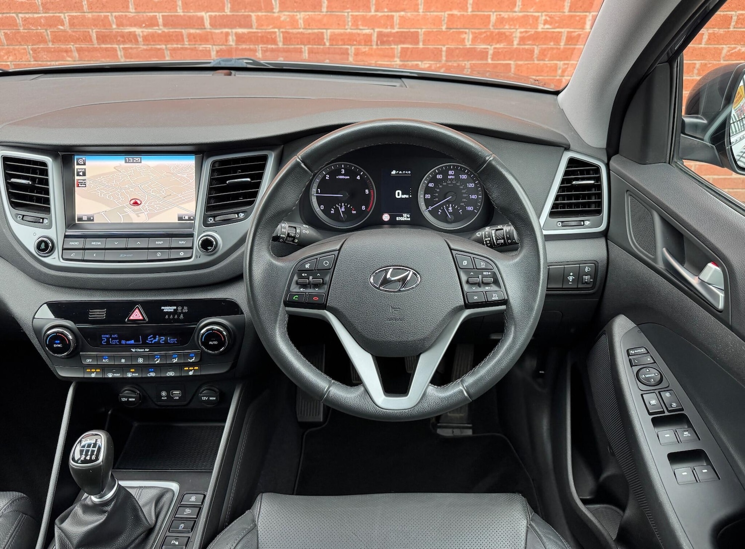 Used Hyundai TUCSON 2017 for sale - 76284380: Photo 26