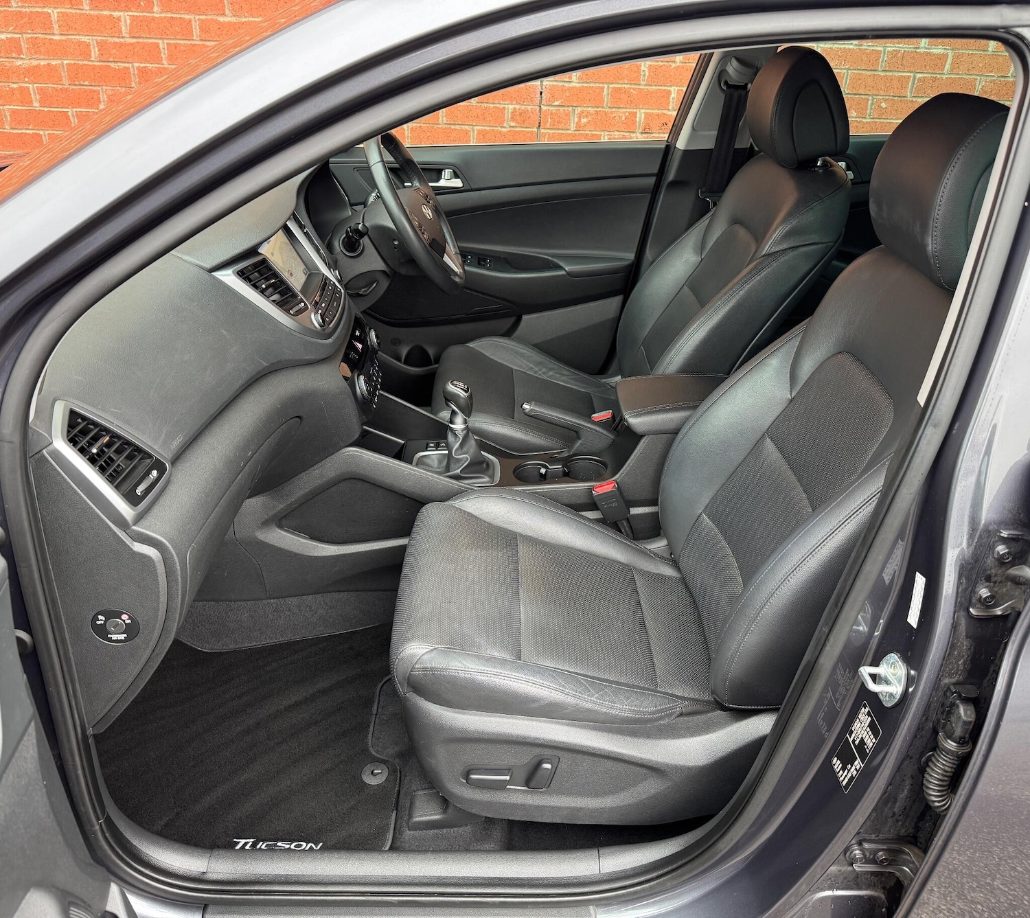 Used Hyundai TUCSON 2017 for sale - 76284380: Photo 39