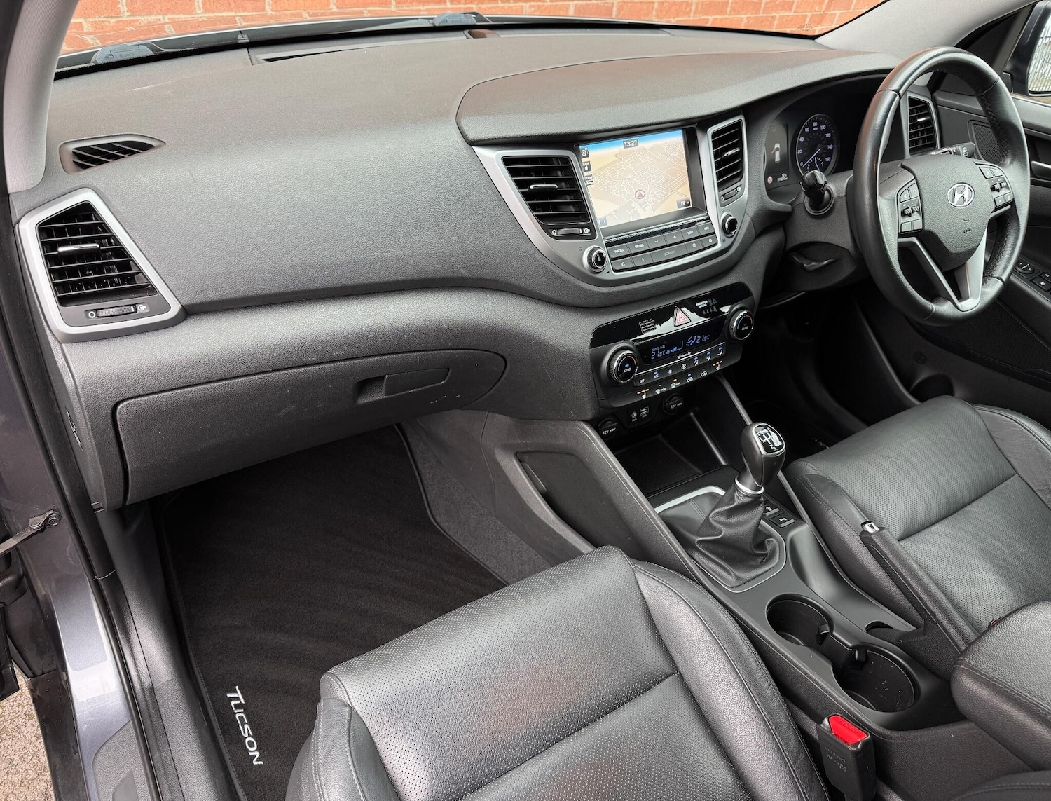 Used Hyundai TUCSON 2017 for sale - 76284380: Photo 41