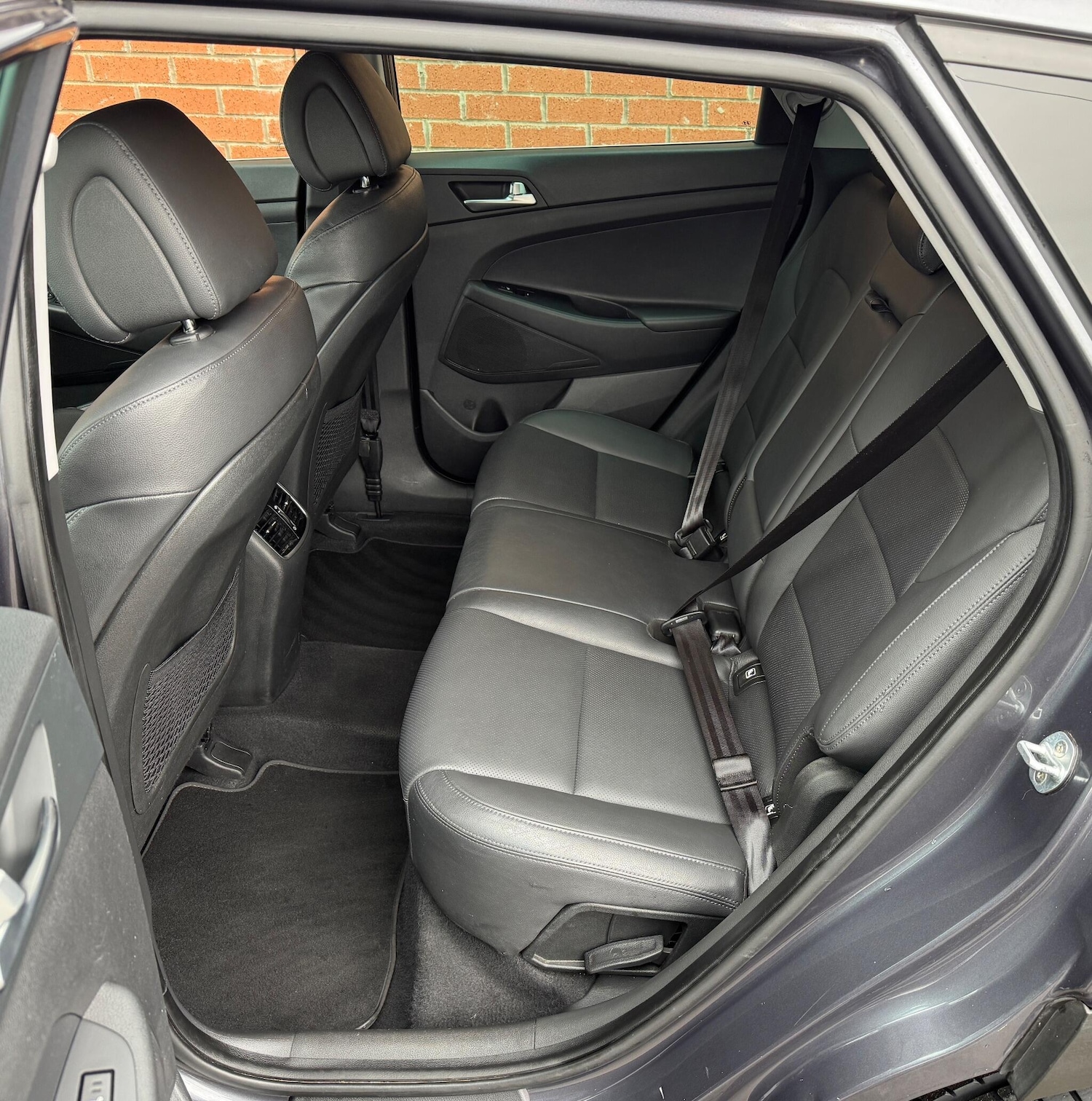Used Hyundai TUCSON 2017 for sale - 76284380: Photo 45