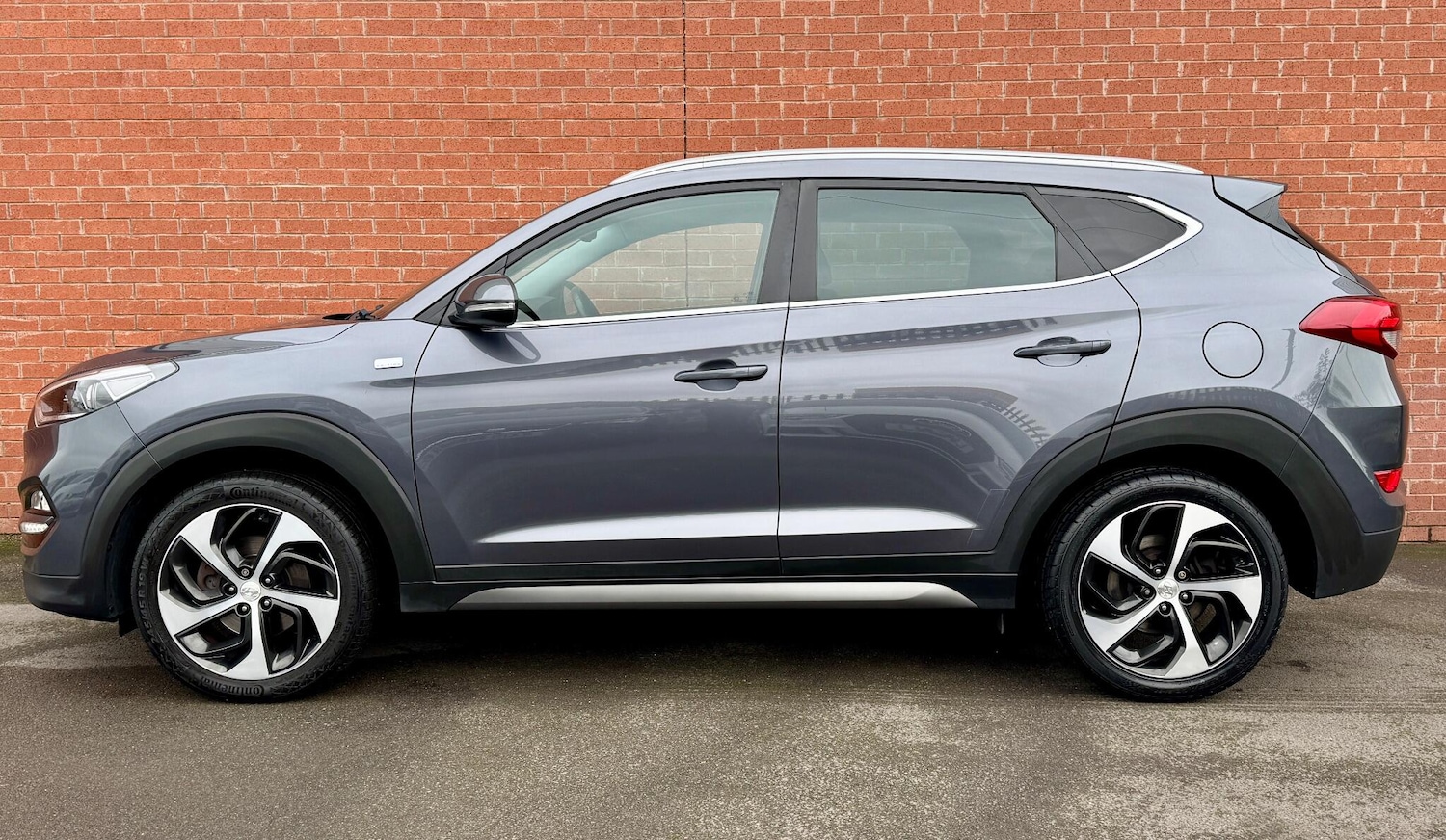 Used Hyundai TUCSON 2017 for sale - 76284380: Photo 6