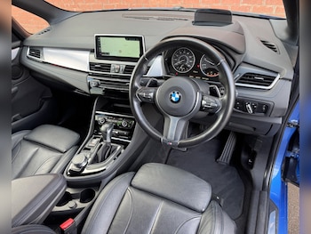 Used BMW 2 Series 2018 for sale - 77723044: Photo