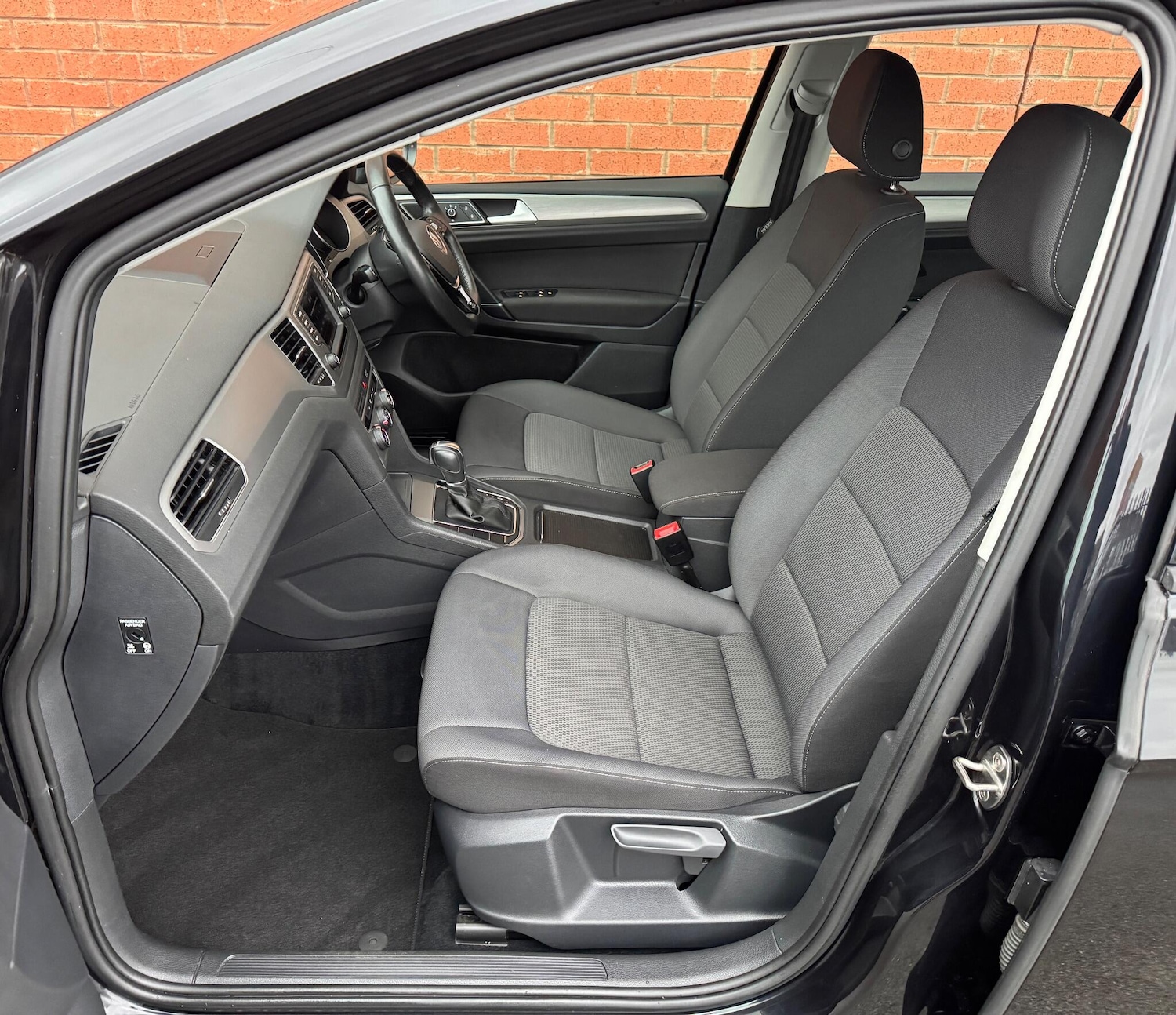 Used Volkswagen Golf SV 2016 for sale - 76781361: Photo 33