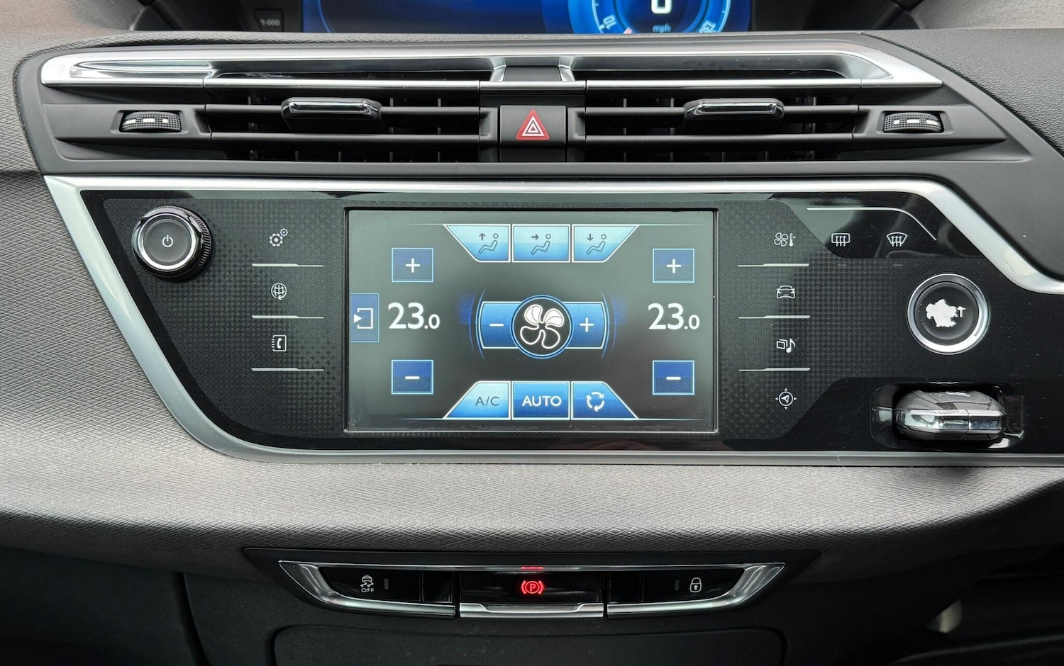 Used Citroen Grand C4 Picasso 2016 for sale - 77550012: Photo 28