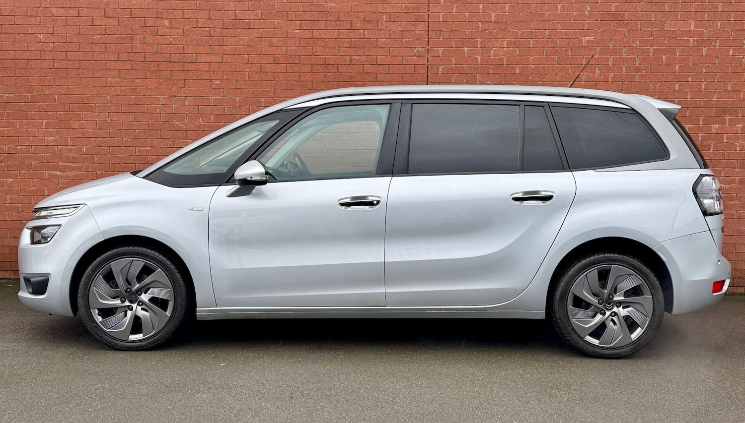 Used Citroen Grand C4 Picasso 2016 for sale - 77550012: Photo 8