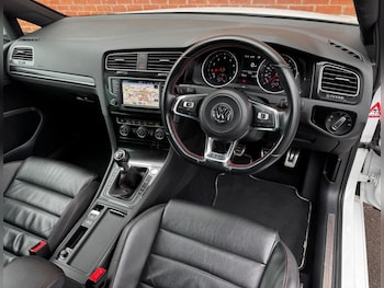 Used Volkswagen Golf 2015 for sale - 75646708: Photo
