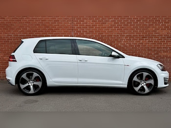 Used Volkswagen Golf 2015 for sale - 75646708: Photo